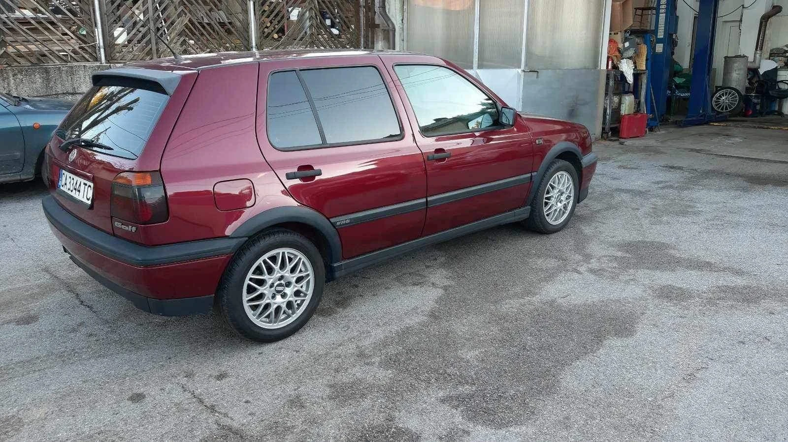 VW Golf VR6-2.8-174p.s. - изображение 4