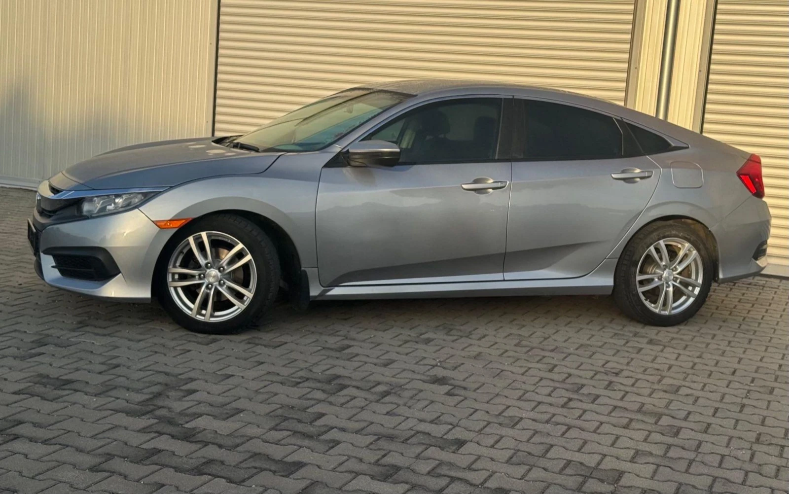 Honda Civic 2.0L БЕНЗИНОВ ДВИГАТЕЛ - изображение 6