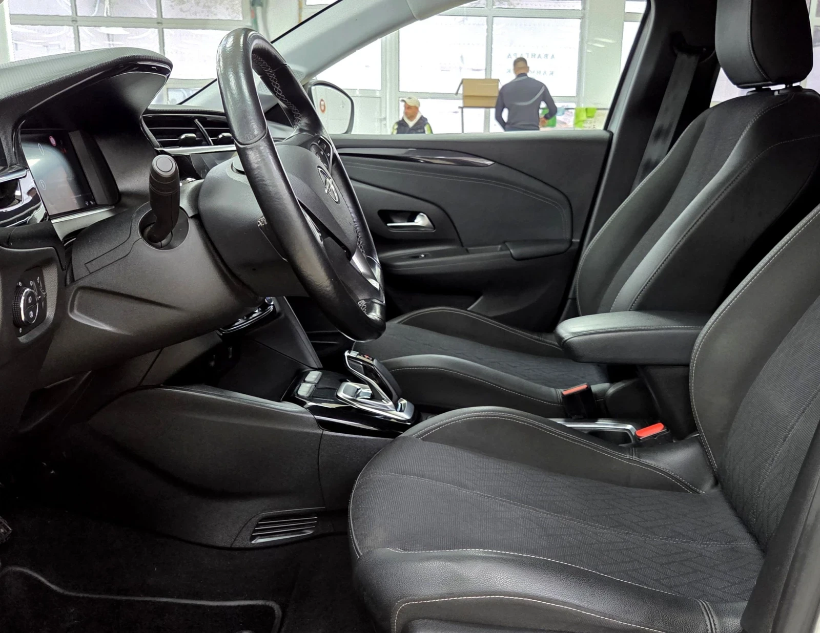 Opel Corsa 51KWh/GS line/LED/Camera | Mobile.bg   8