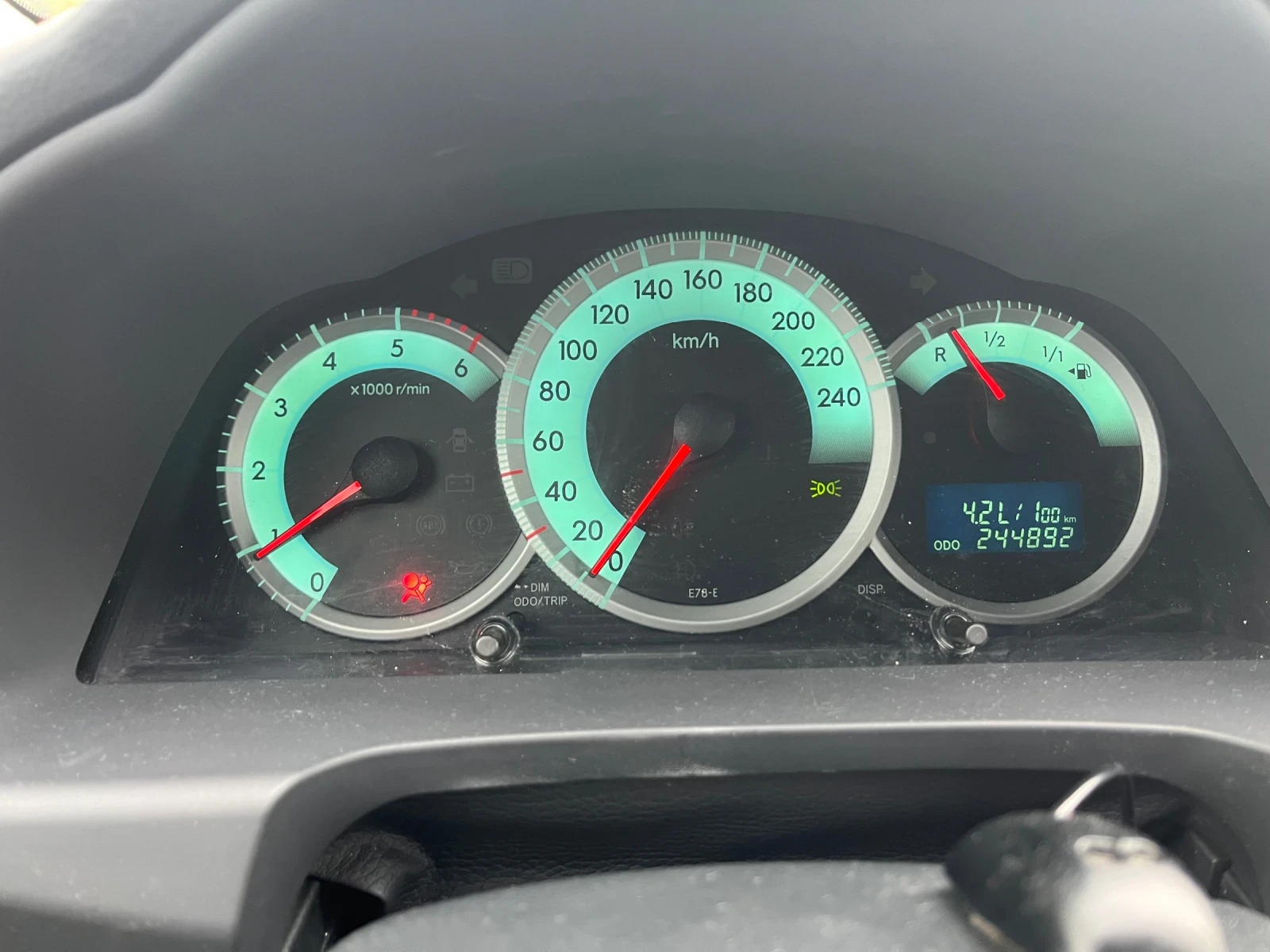 Toyota Corolla verso Facelift | Mobile.bg � ����������� 12