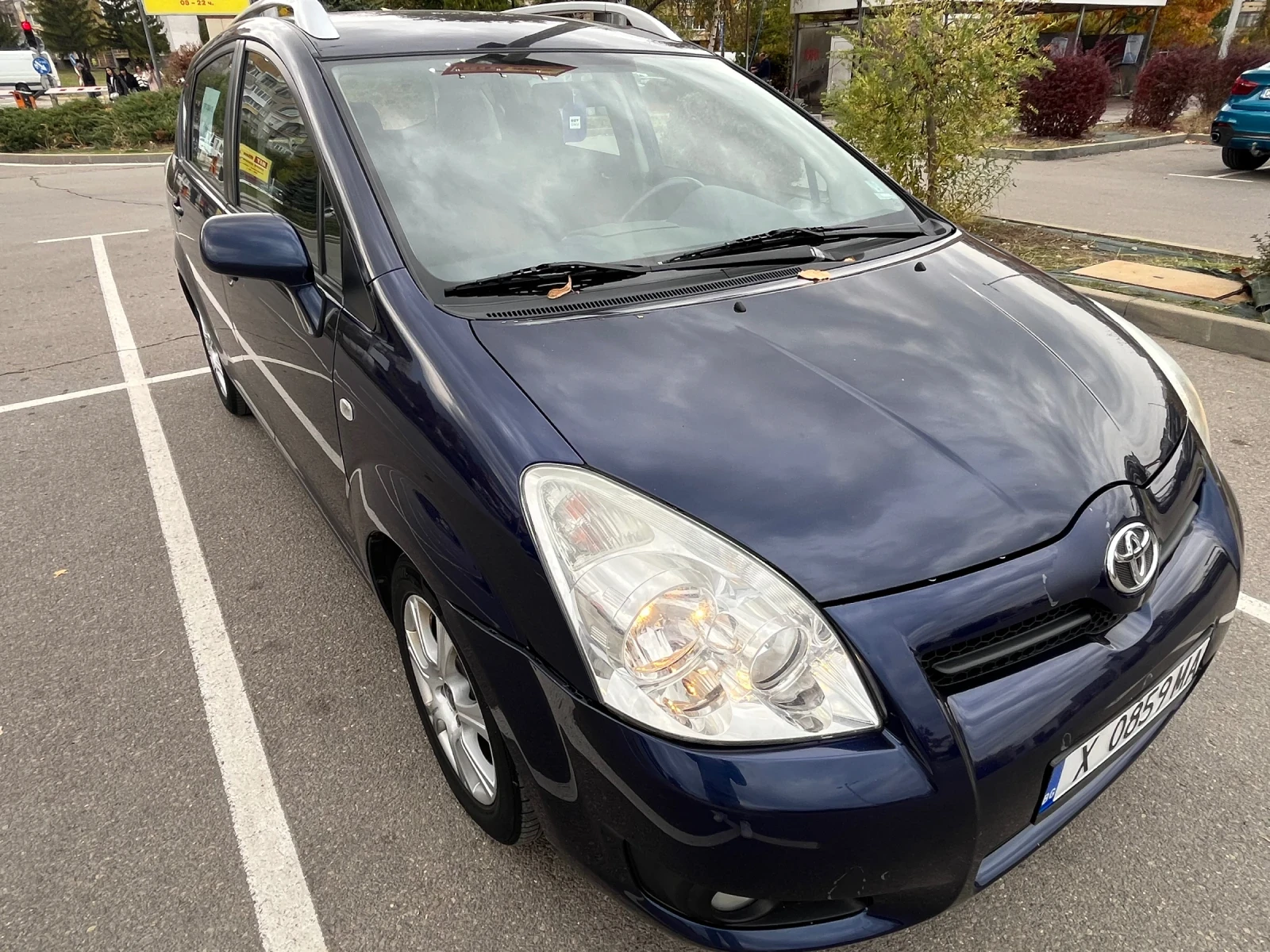 Toyota Corolla verso Facelift - изображение 7