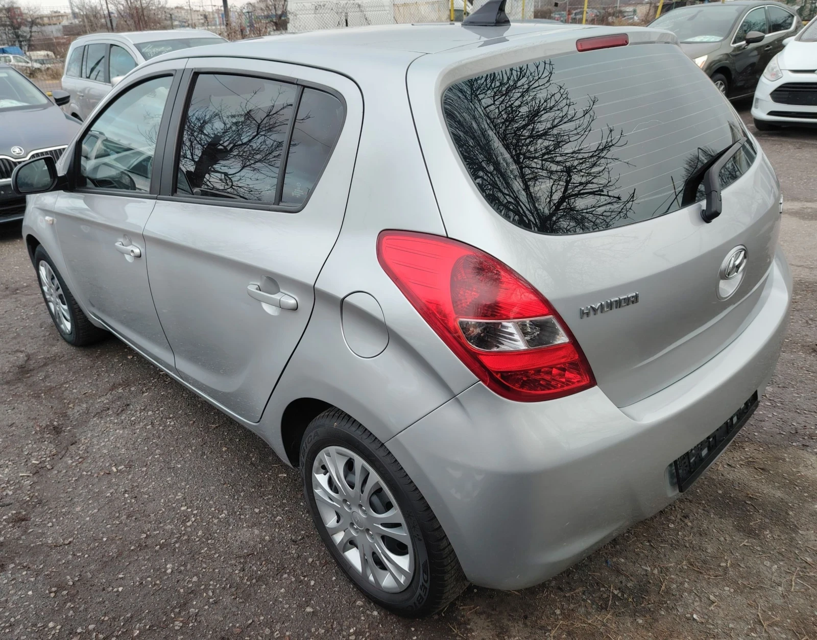 Hyundai I20 1.4i/AUTOMATIC | Mobile.bg � ����������� 7