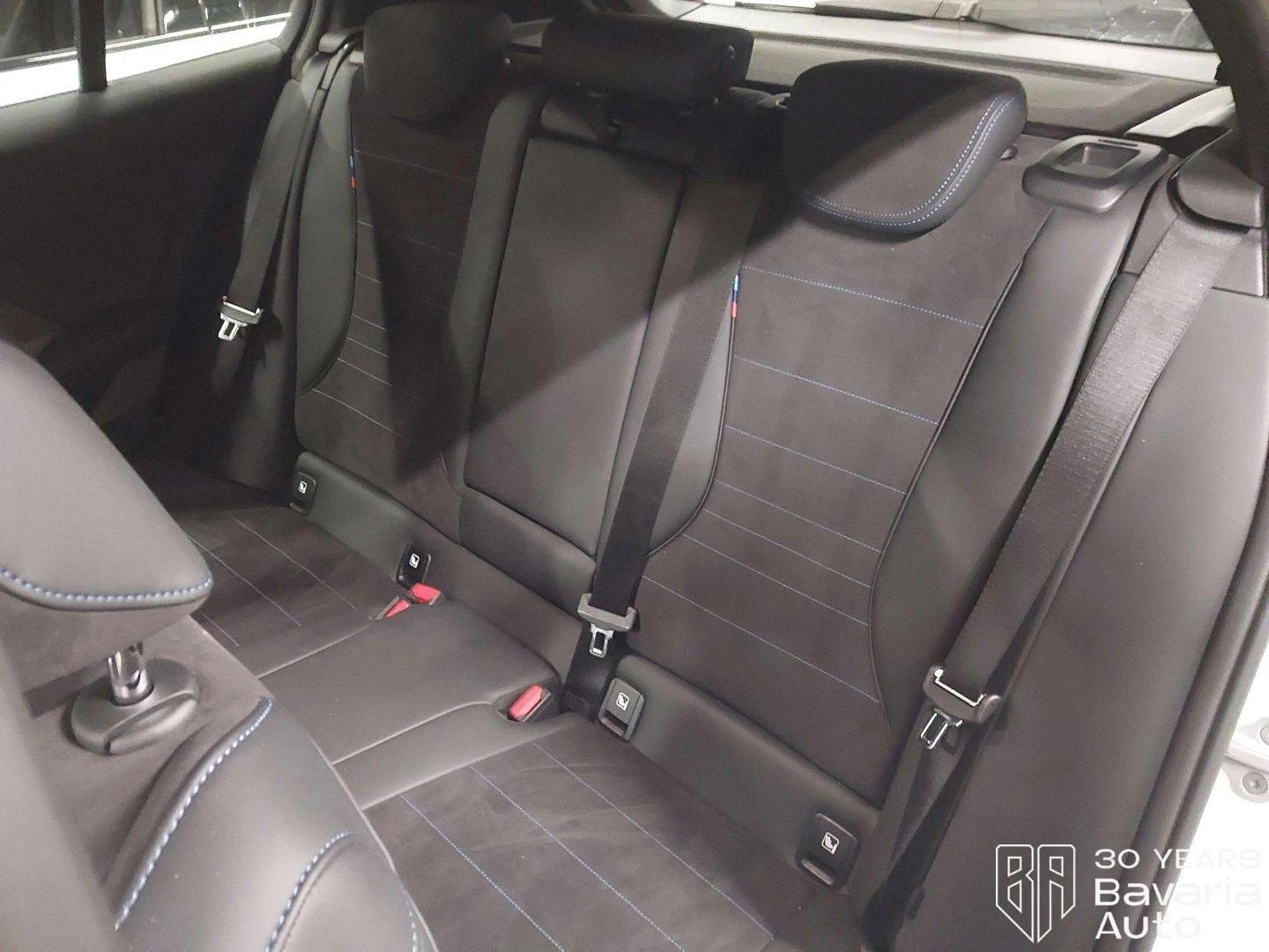 BMW 135 M135i xDrive Steptronic - изображение 8