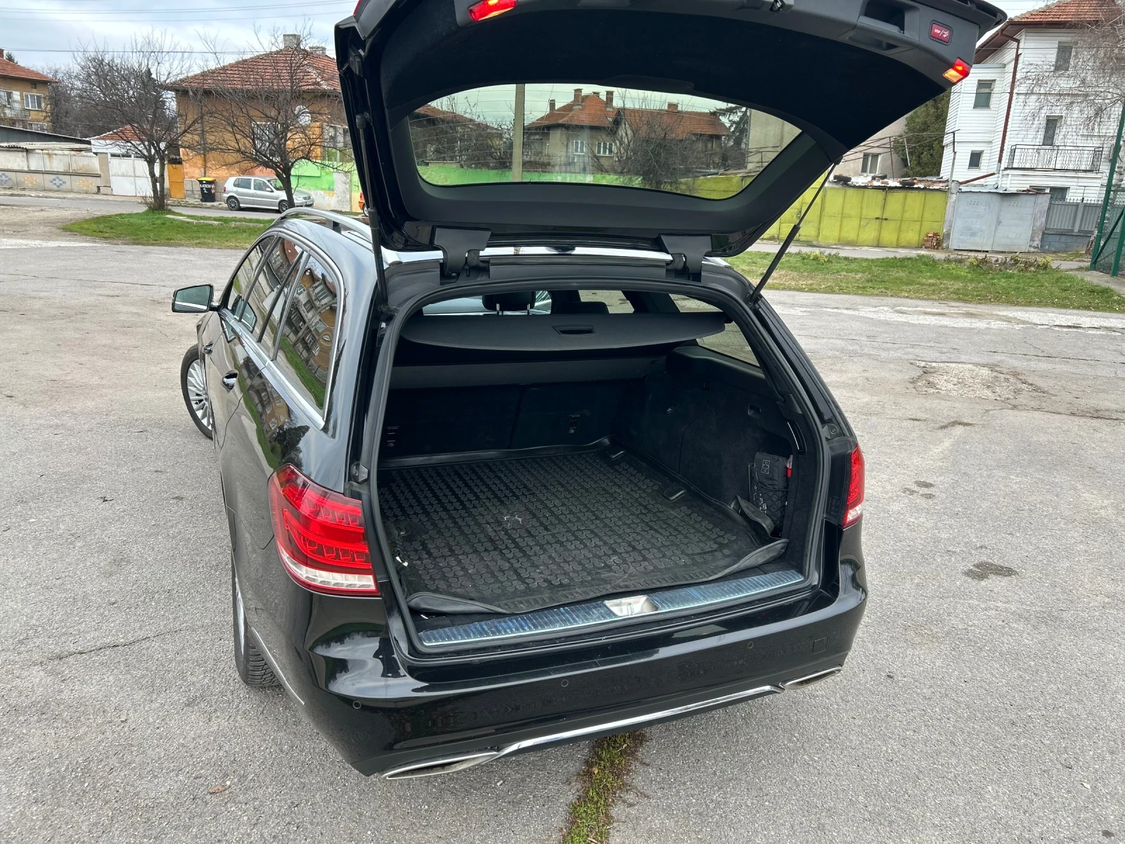 Mercedes-Benz E 220 E220CDI - изображение 7