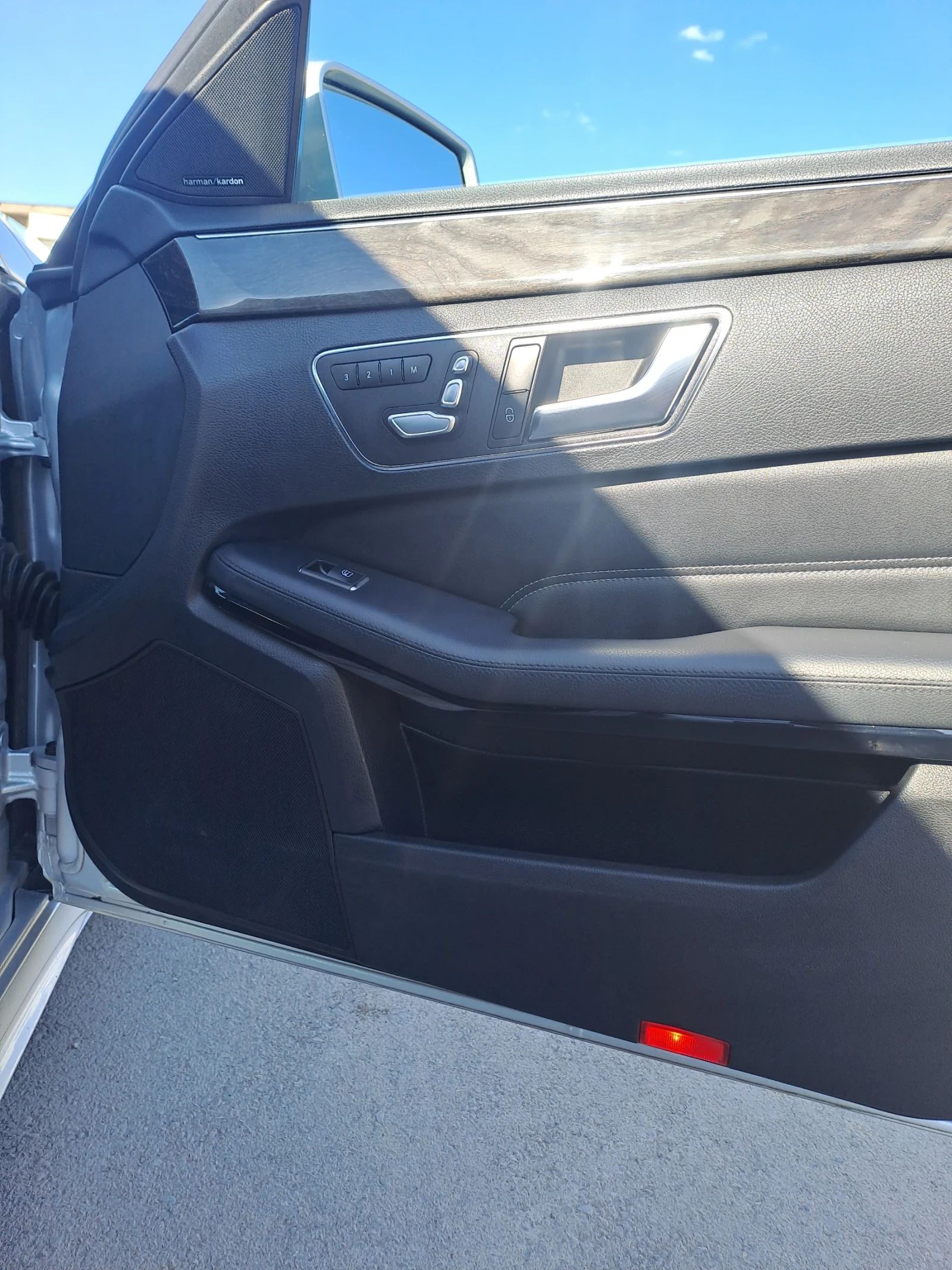 Mercedes-Benz E 250, снимка 5 - Автомобили и джипове - 53822035