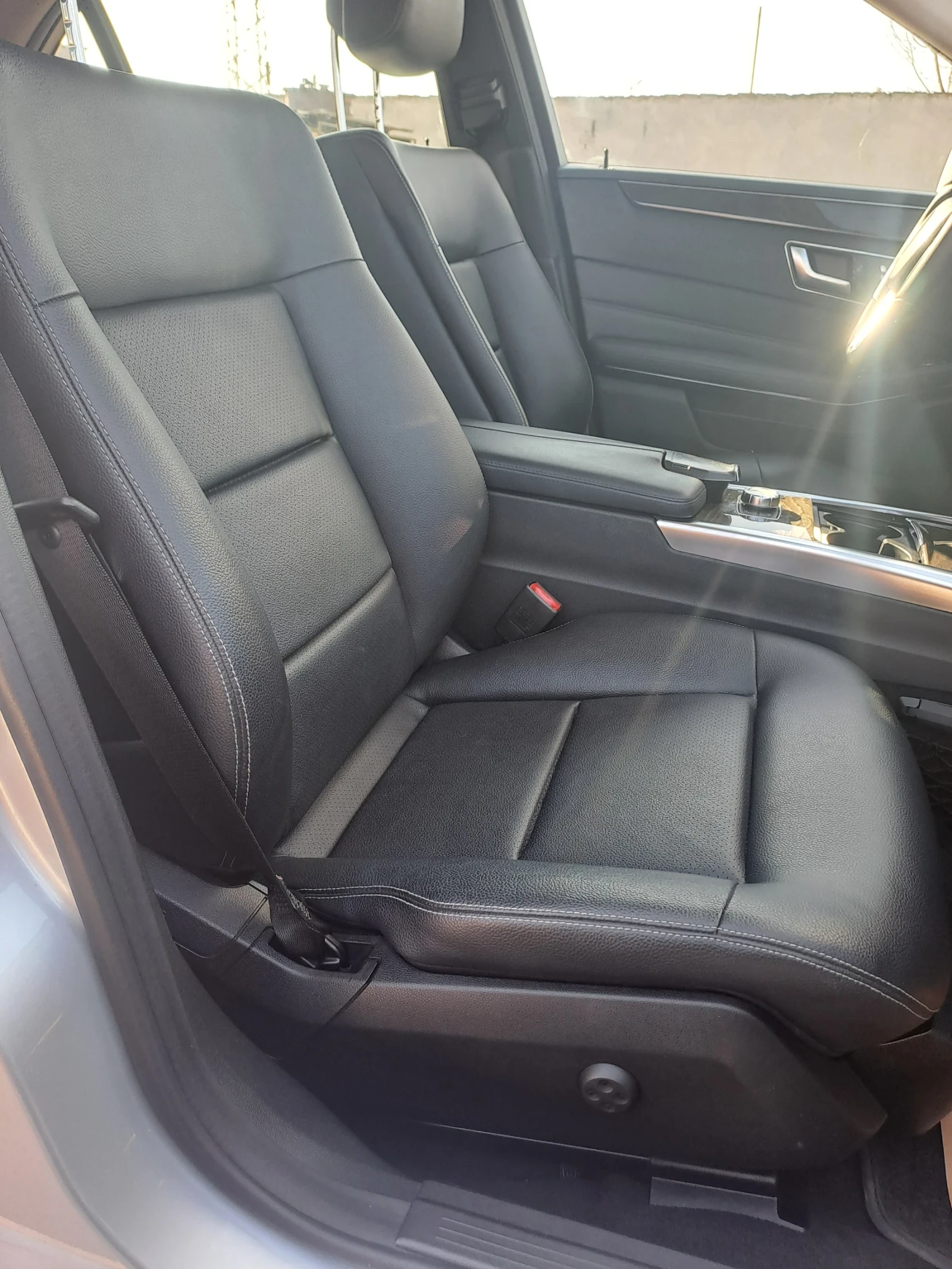 Mercedes-Benz E 250, снимка 6 - Автомобили и джипове - 53822035