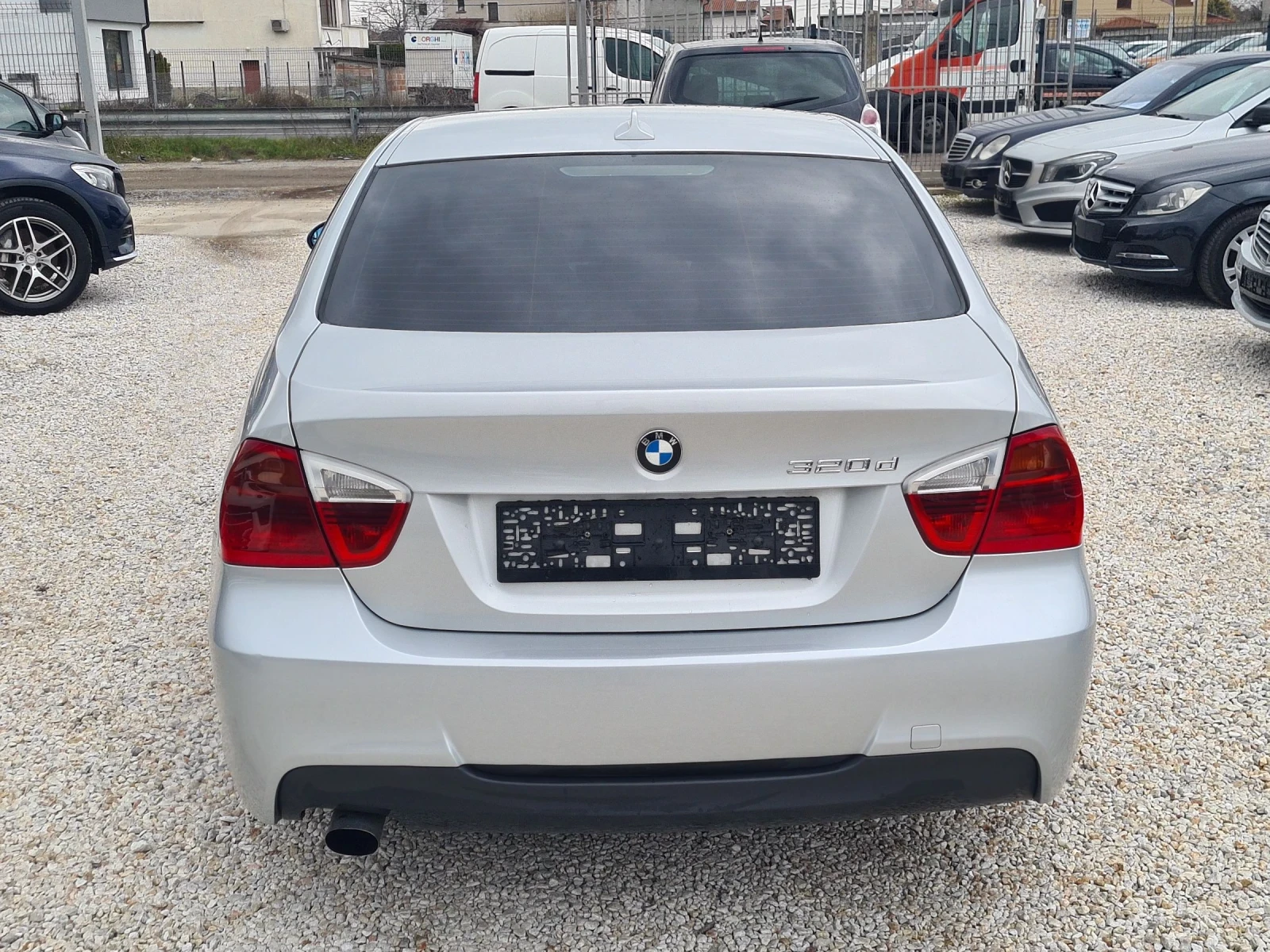 BMW 320 D M paket , снимка 6 - Автомобили и джипове - 53893901