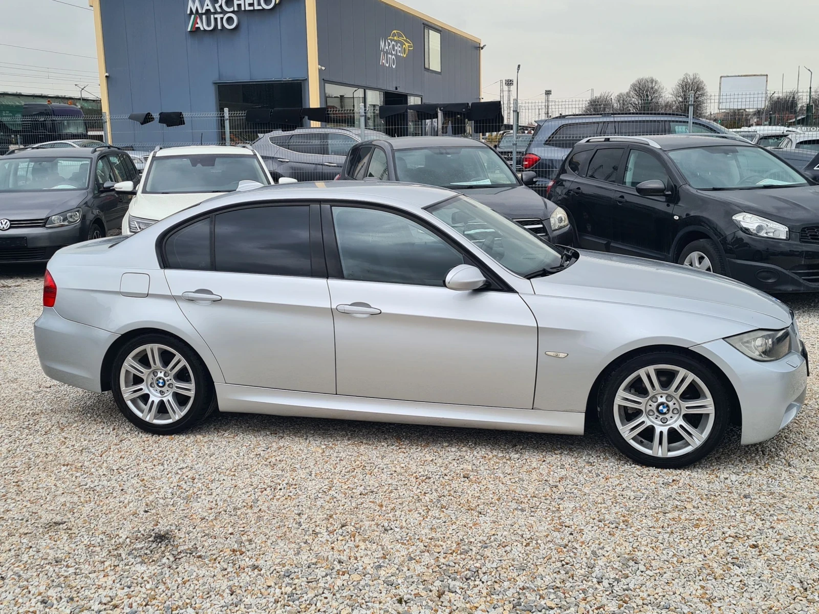BMW 320 D M paket , снимка 4 - Автомобили и джипове - 53893901