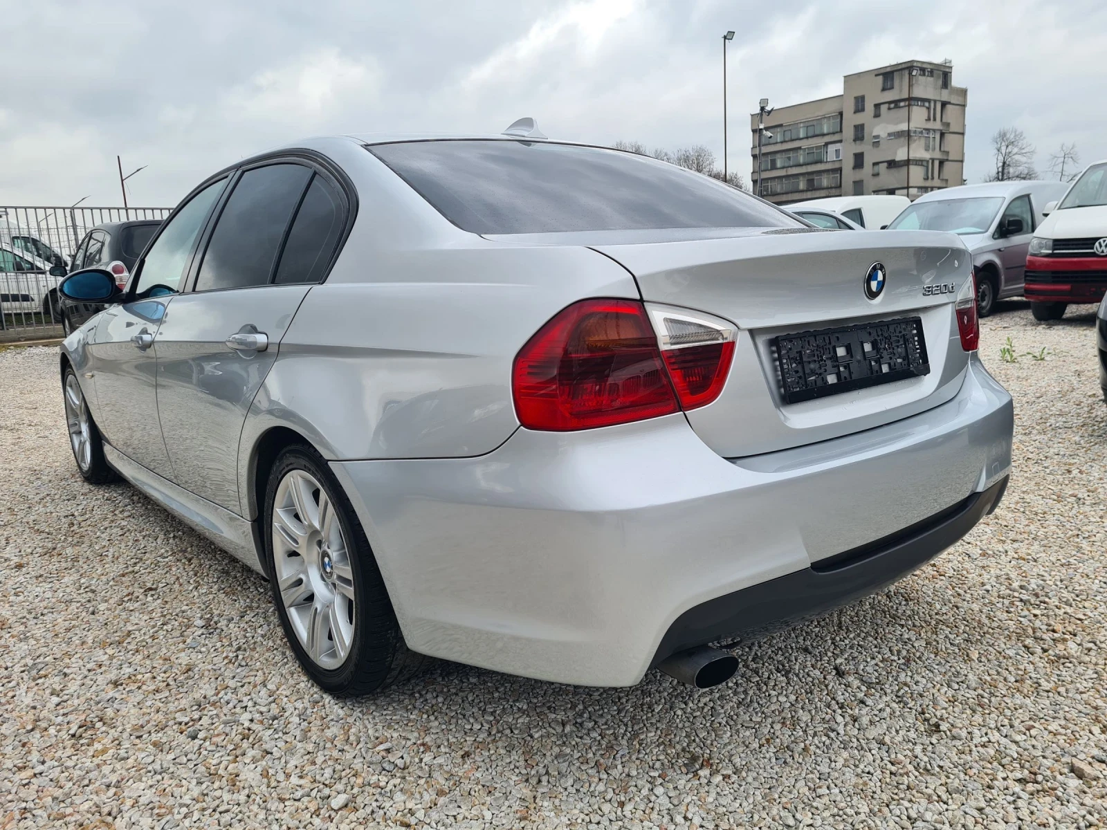 BMW 320 D M paket , снимка 7 - Автомобили и джипове - 53893901