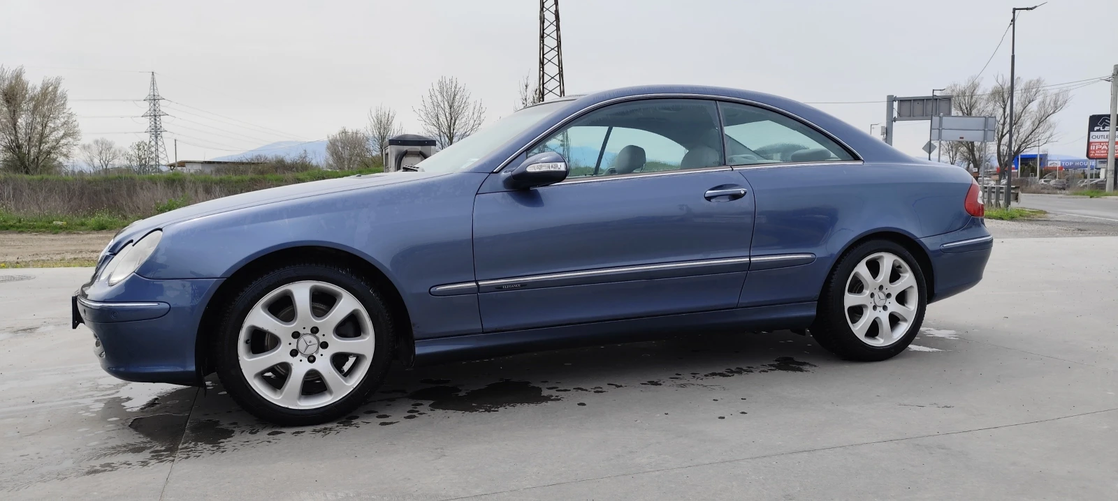 Mercedes-Benz CLK 320, снимка 2 - Автомобили и джипове - 54530244