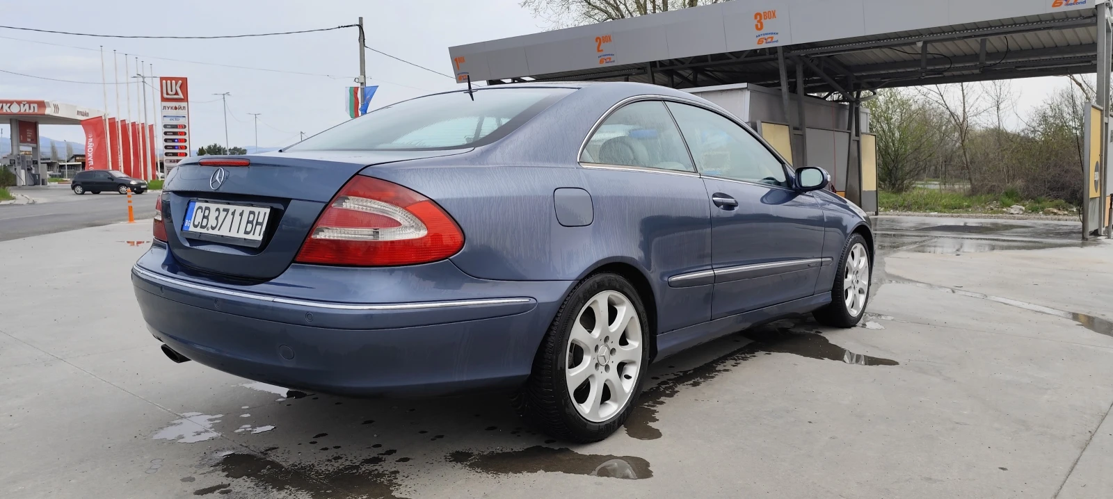 Mercedes-Benz CLK 320, снимка 5 - Автомобили и джипове - 54530244
