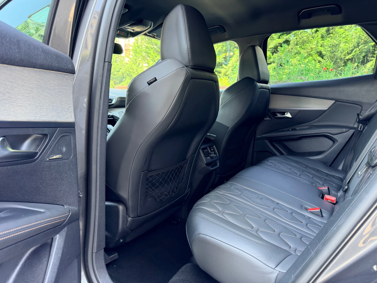 Peugeot 3008 2.0HDI GT-LINE MASAJ PODGREV PANORAMA KEYLESS-GO , снимка 15 - Автомобили и джипове - 54861438
