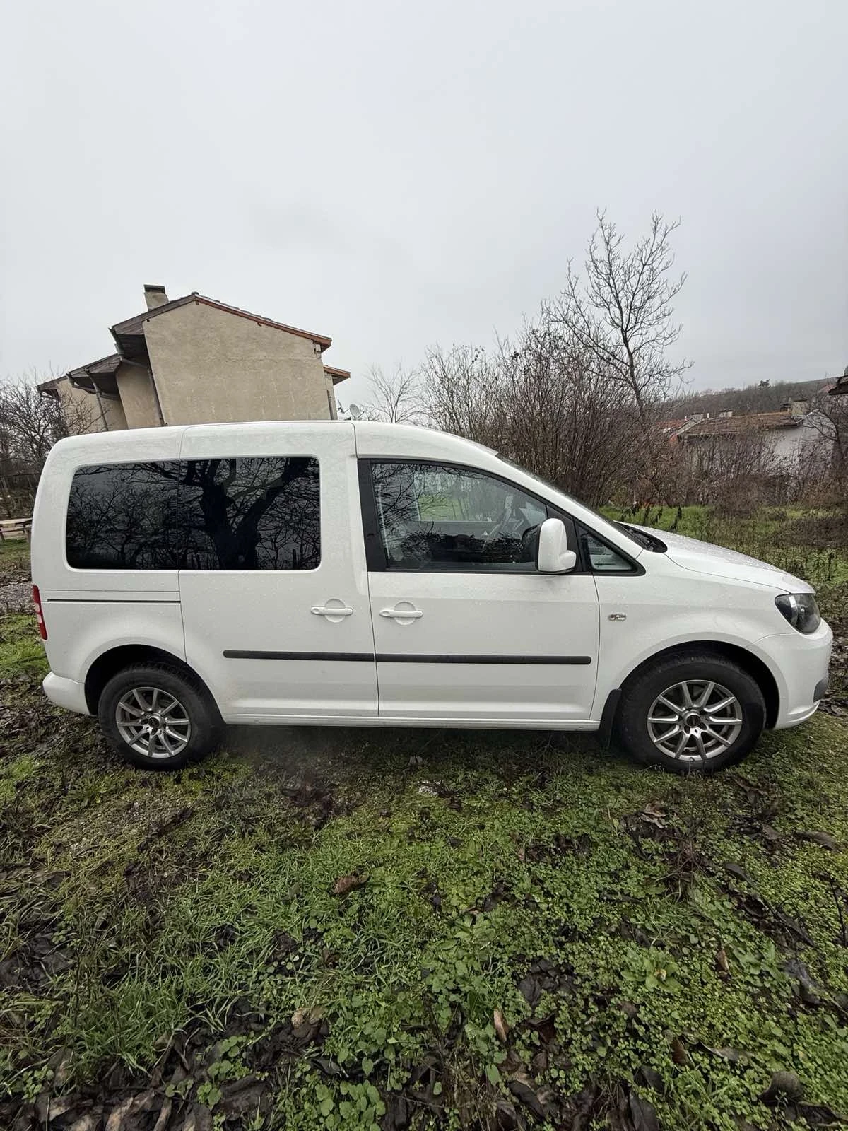 VW Caddy, снимка 2 - Автомобили и джипове - 54933604
