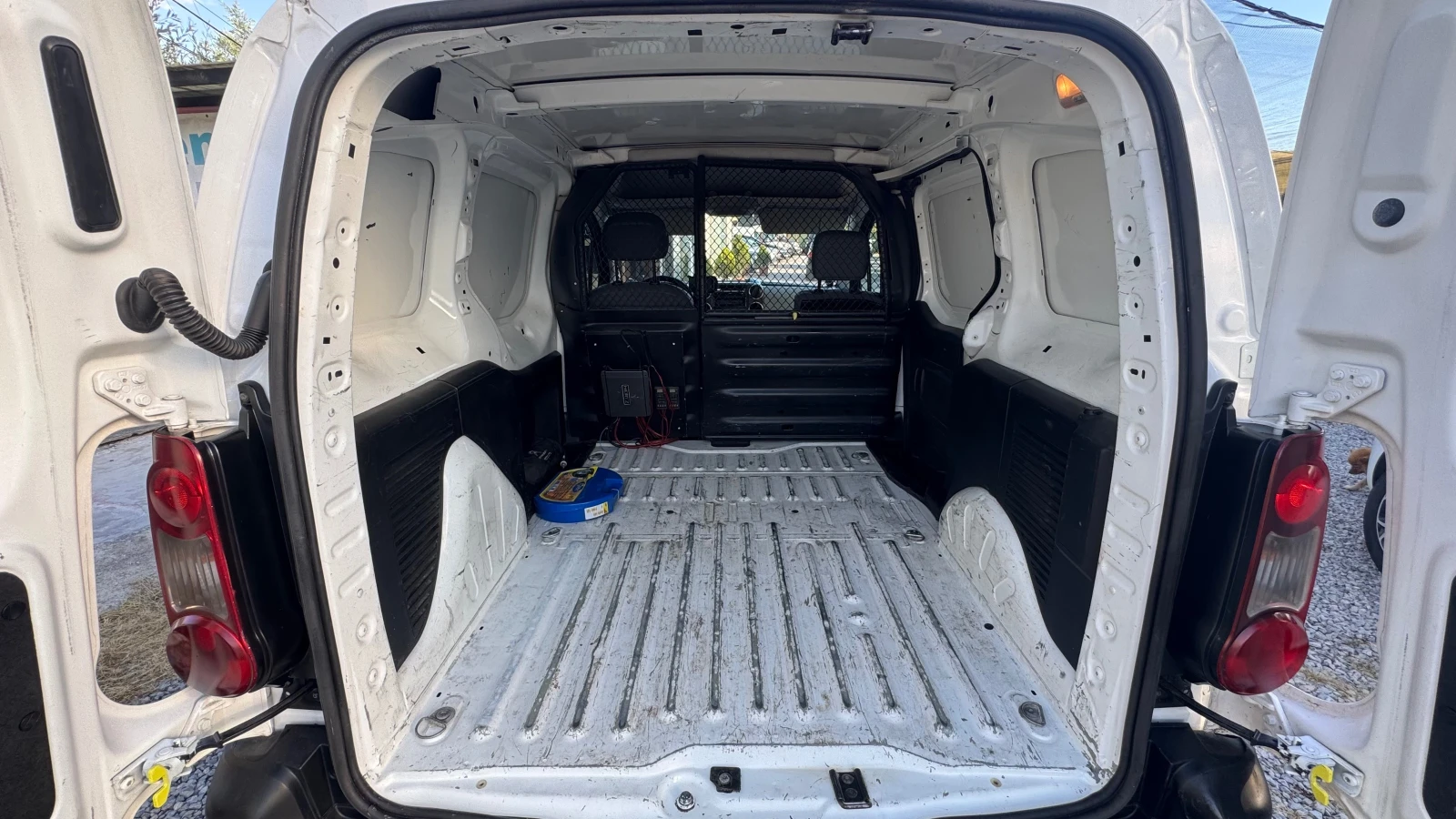 Citroen Berlingo 1.6 e-HDI EURO 5  | Mobile.bg � ����������� 11