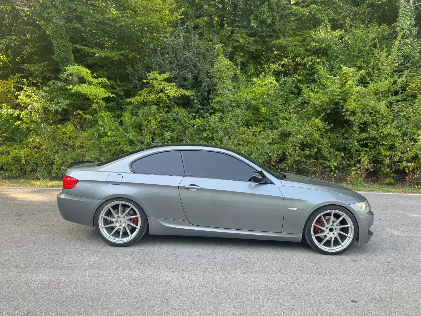 BMW 330, снимка 3 - Автомобили и джипове - 55894443