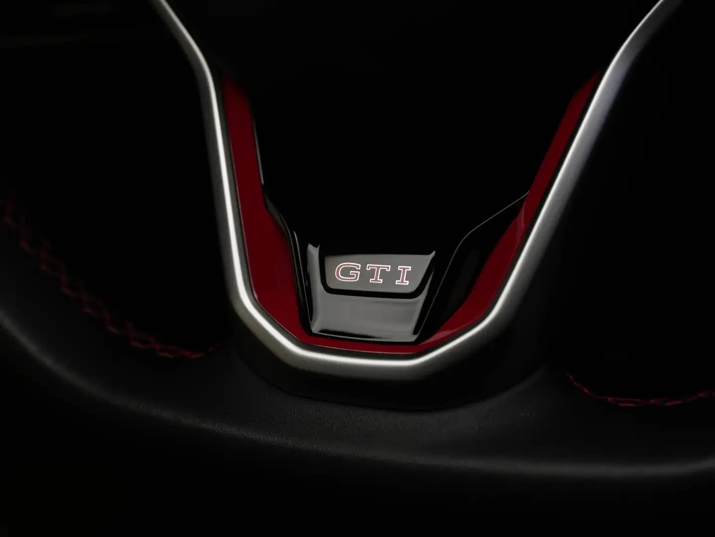 VW Golf GTI AUTOBAHN DSG ЦЕНА ДО БЪЛГАРИЯ АВТОКРЕДИТ, снимка 12 - Автомобили и джипове - 55937397