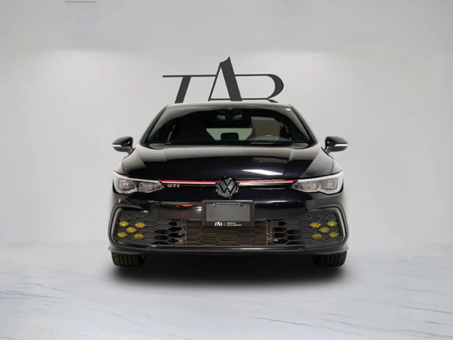VW Golf GTI AUTOBAHN DSG ЦЕНА ДО БЪЛГАРИЯ АВТОКРЕДИТ, снимка 2 - Автомобили и джипове - 55937397