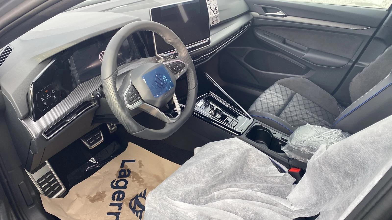 VW Golf R - Line Plus  DSG, снимка 9 - Автомобили и джипове - 56121504
