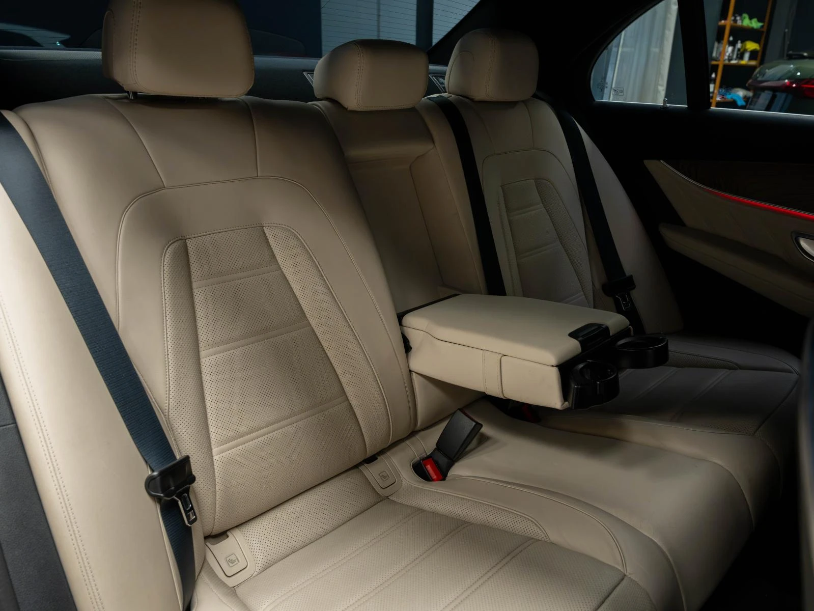 Mercedes-Benz E 53 AMG 4MATIC+ Sedan* BURMESTER* 360CAM* AIRMATIC*  | Mobile.bg � ����������� 11