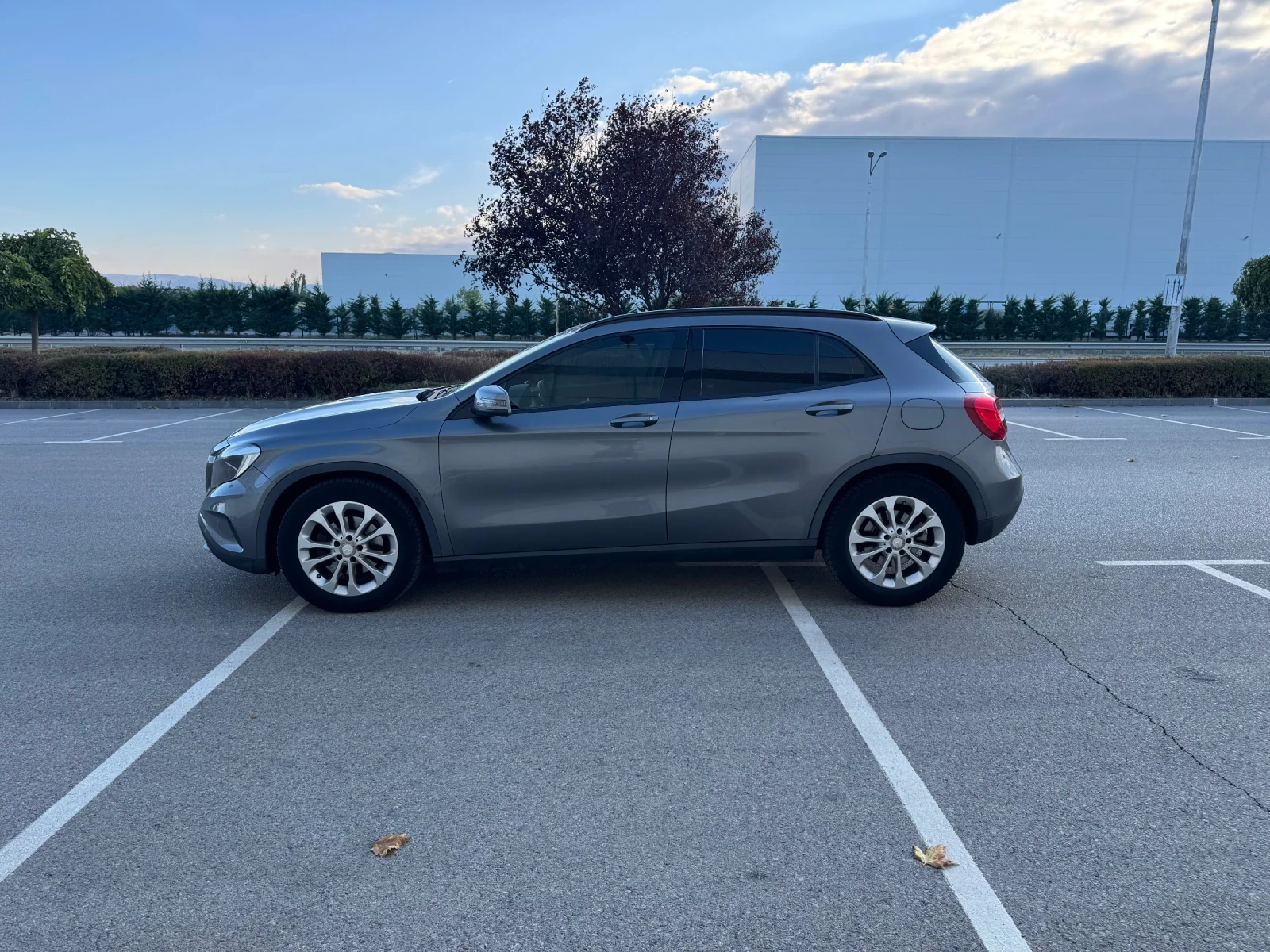 Mercedes-Benz GLA 180 AMG Line 1 �� ���������� 06.2016�  | Mobile.bg � ����������� 7