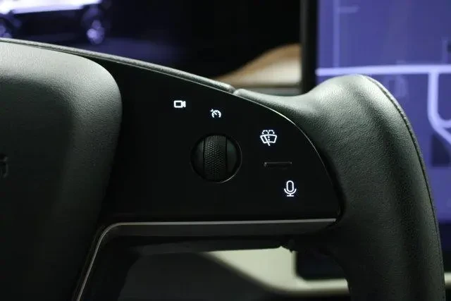 Tesla Model X Standart Range | Mobile.bg � ����������� 15