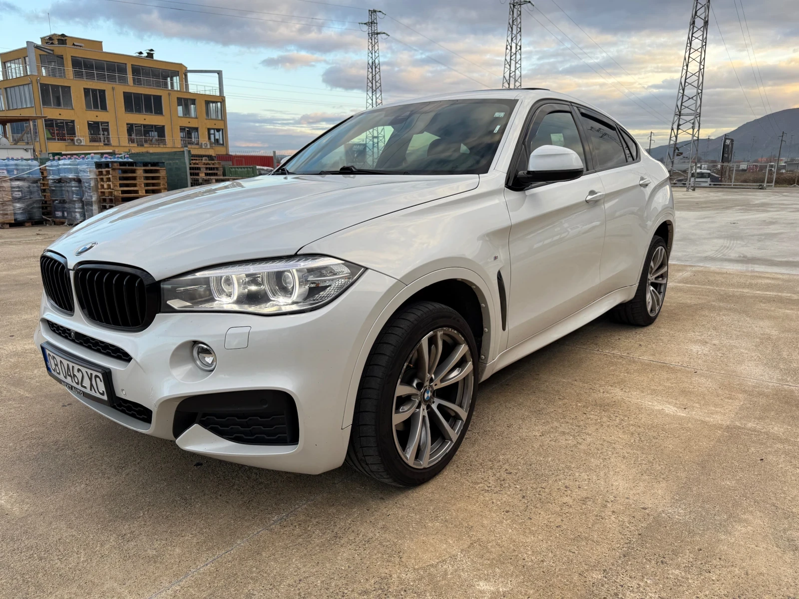 BMW X6  - изображение 2