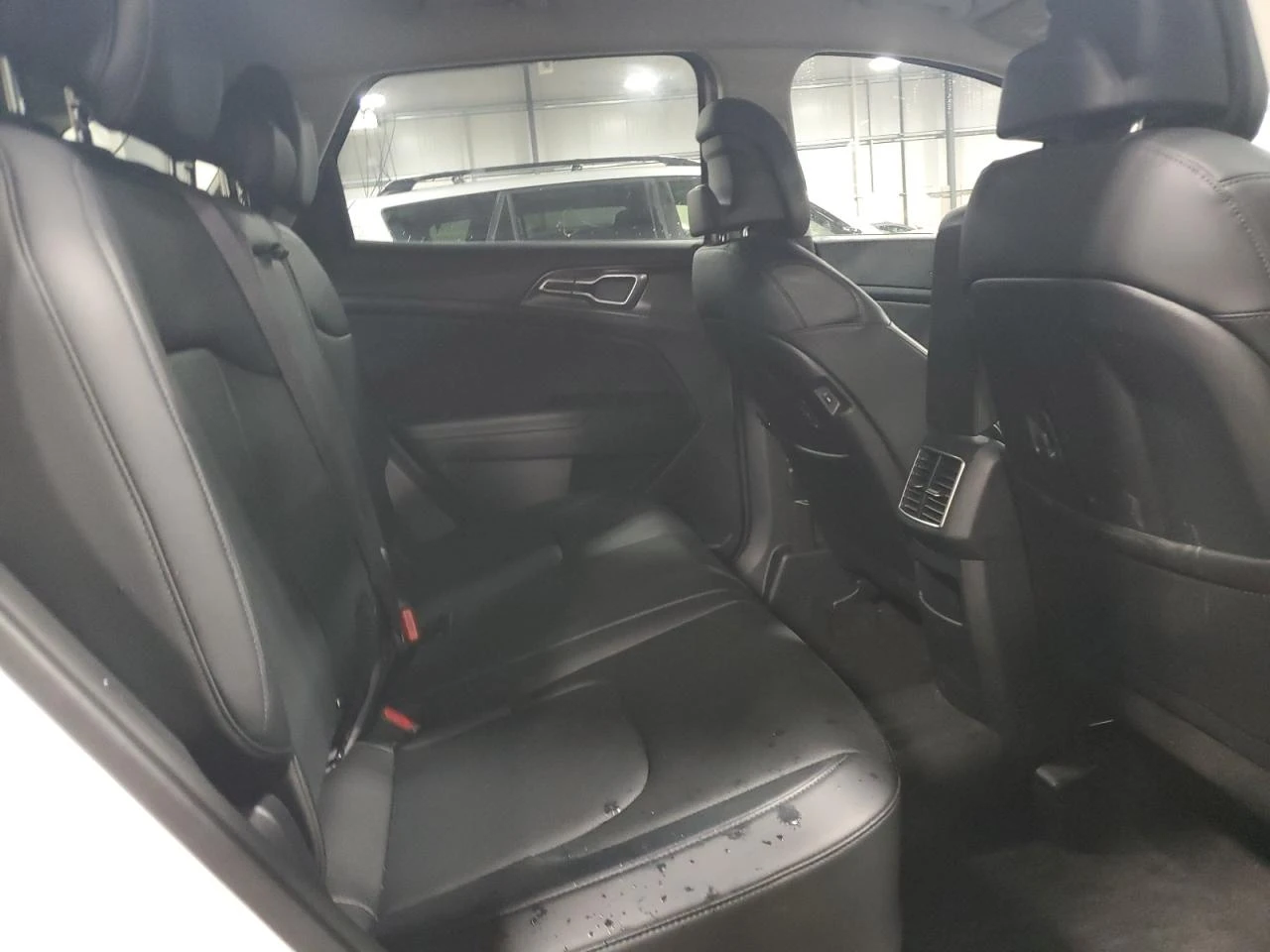 Kia Sportage EX HYBRID КОЖА/ПОДГРЕВИ/DIGITAL - изображение 10