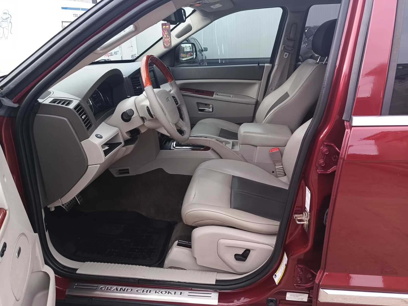 Jeep Grand cherokee  - изображение 6