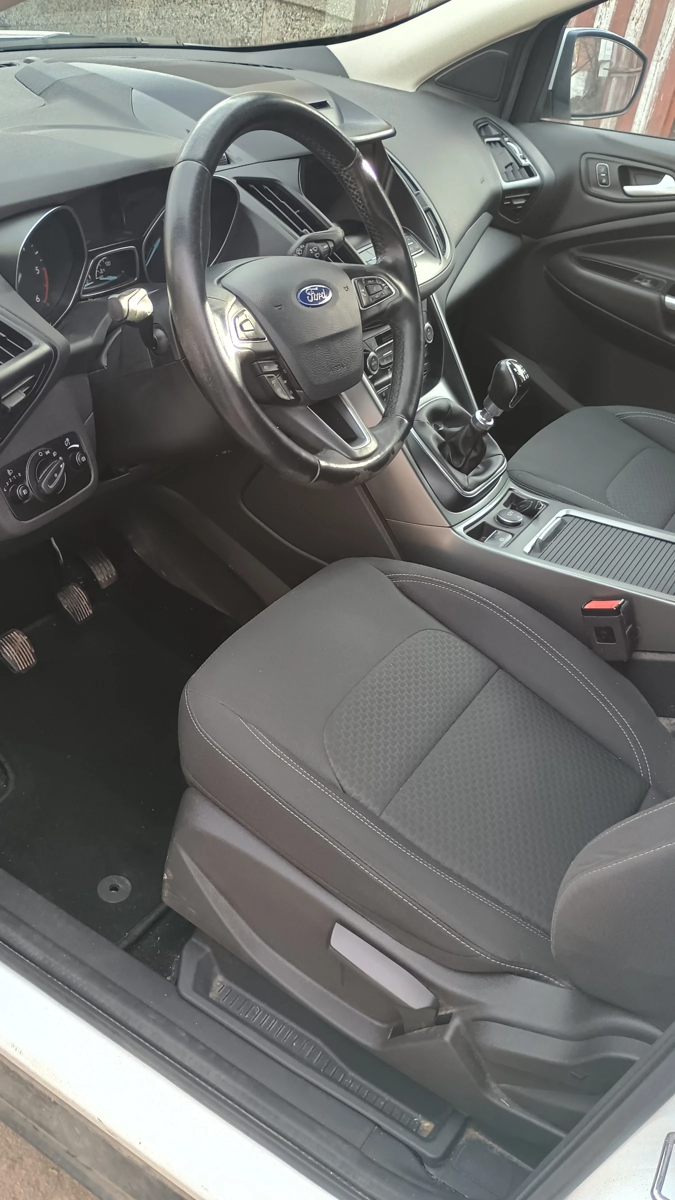 Ford Kuga 2.0 TDI | Mobile.bg � ����������� 9