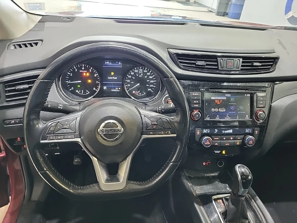 Nissan Qashqai * SL * CARFAX * БЕЗ ПЪРВОНАЧАЛНА ВНОСКА - изображение 9