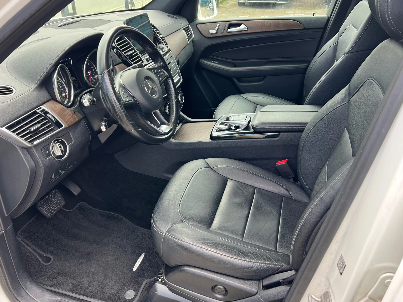 Mercedes-Benz GLE 350 d, 9-G, SPORT, 4-MATIC, FULL SERVICE-KATO HOB!!!, снимка 8 - Автомобили и джипове - 54089051