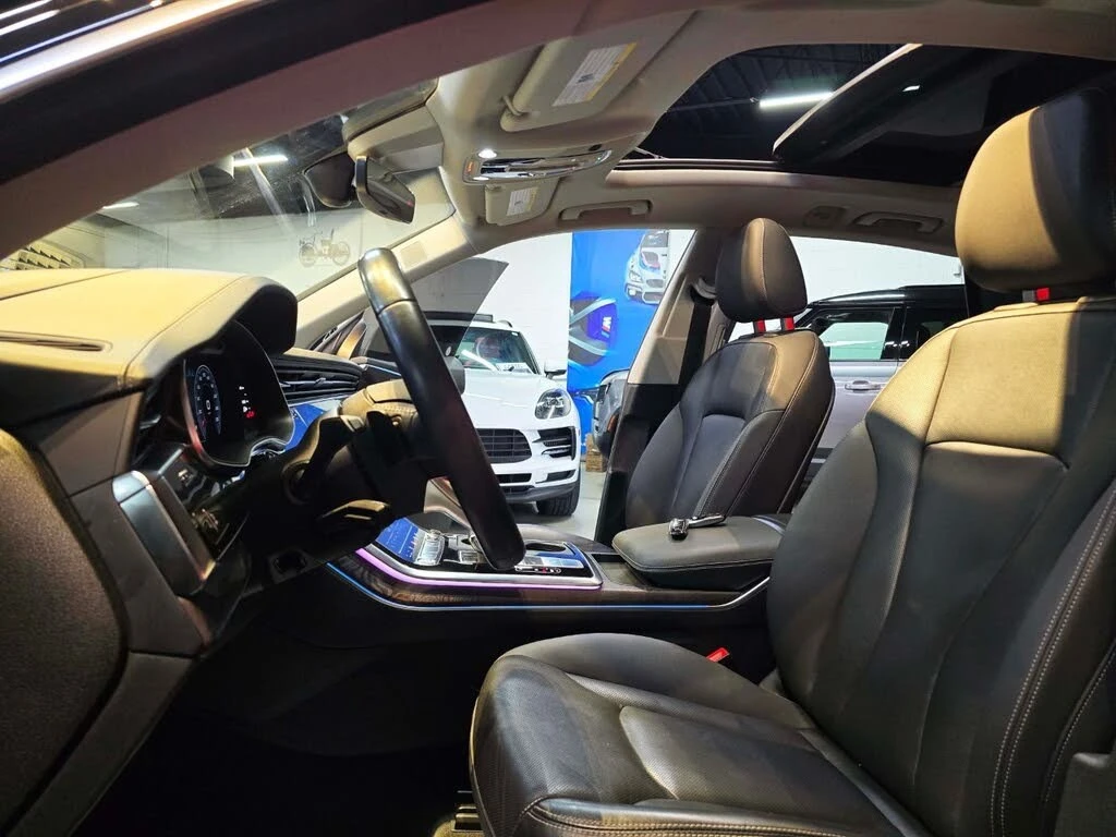 Audi Q8 АвтоКредит* (ЦЕНА ДО БГ), снимка 7 - Автомобили и джипове - 54216400