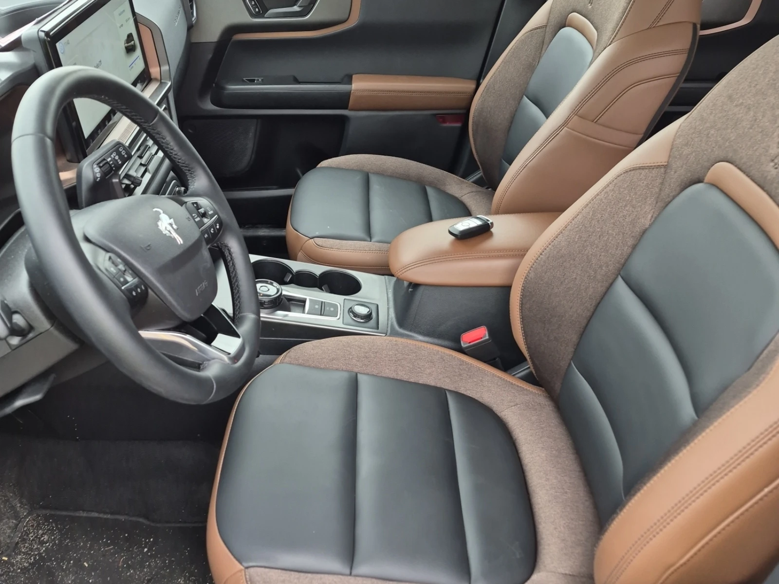 Ford Bronco Sport Outer Banks 4x4, снимка 9 - Автомобили и джипове - 54556853