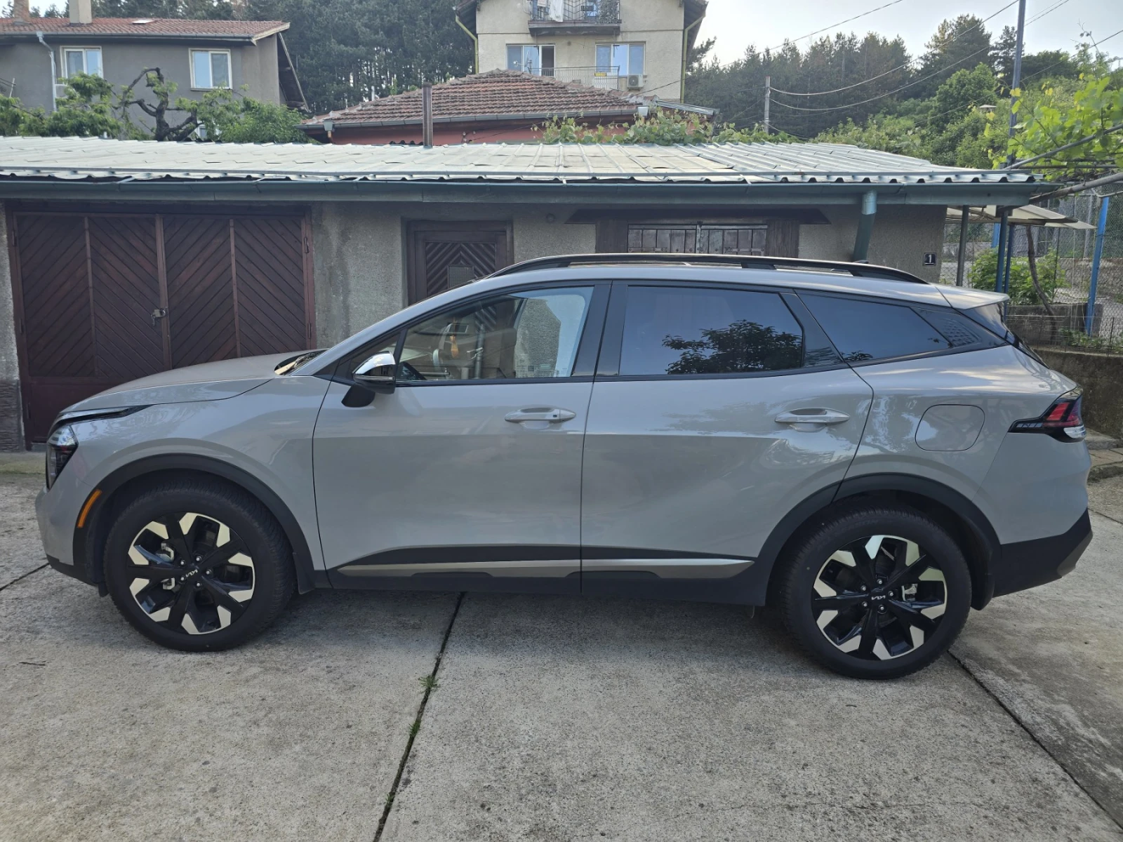 Kia Sportage X-LINE, снимка 4 - Автомобили и джипове - 54886053