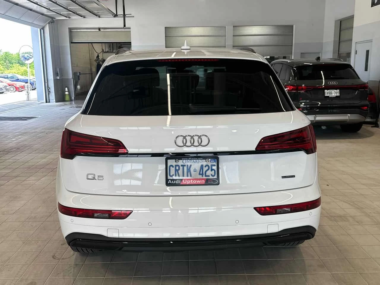 Audi Q5  | LED | PANORAMA | 2 KEYS, снимка 4 - Автомобили и джипове - 54906965