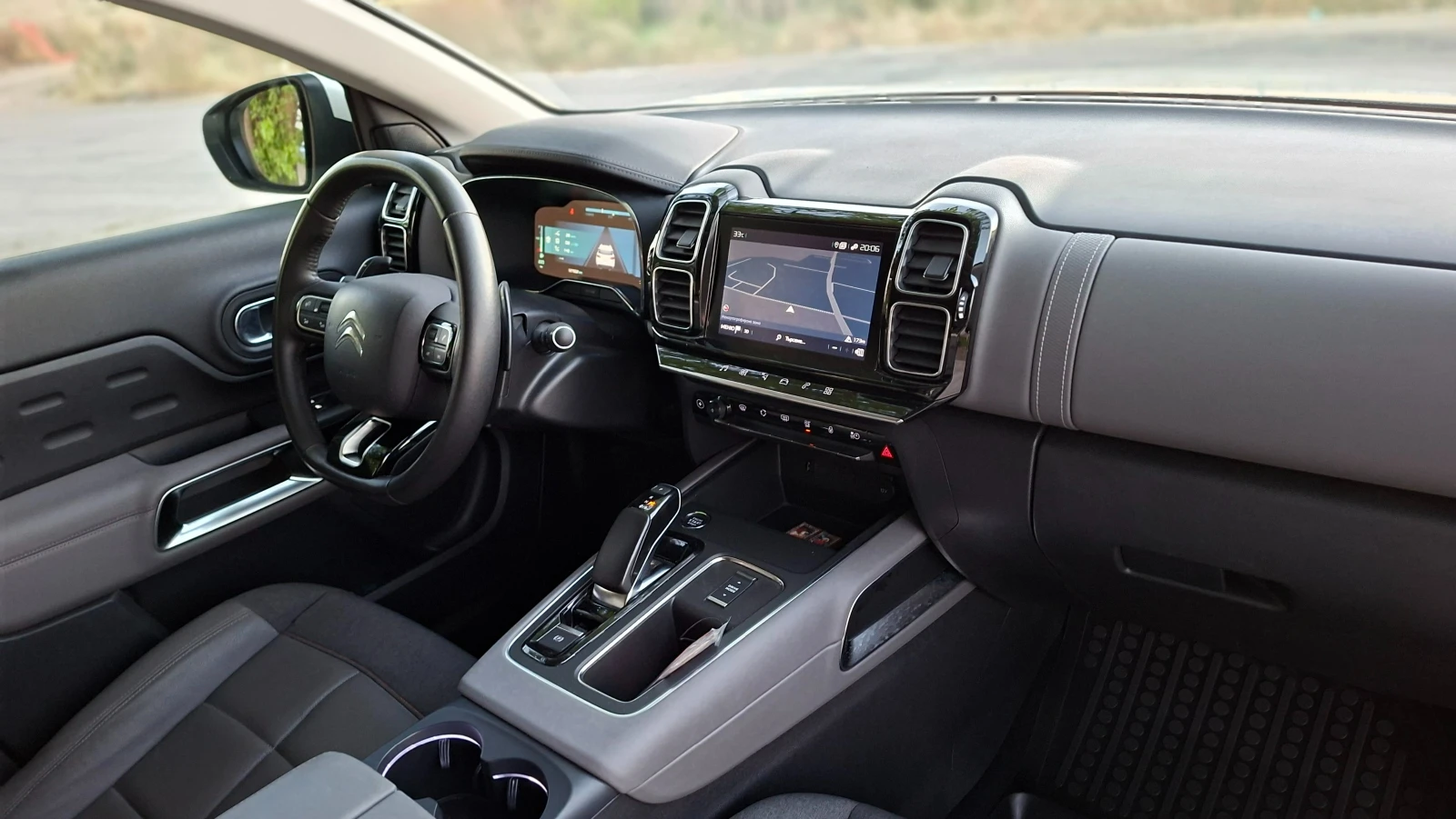 Citroen C5 Aircross 1.6 Plug in Hybrid, ЕАТ8, снимка 13 - Автомобили и джипове - 55743803