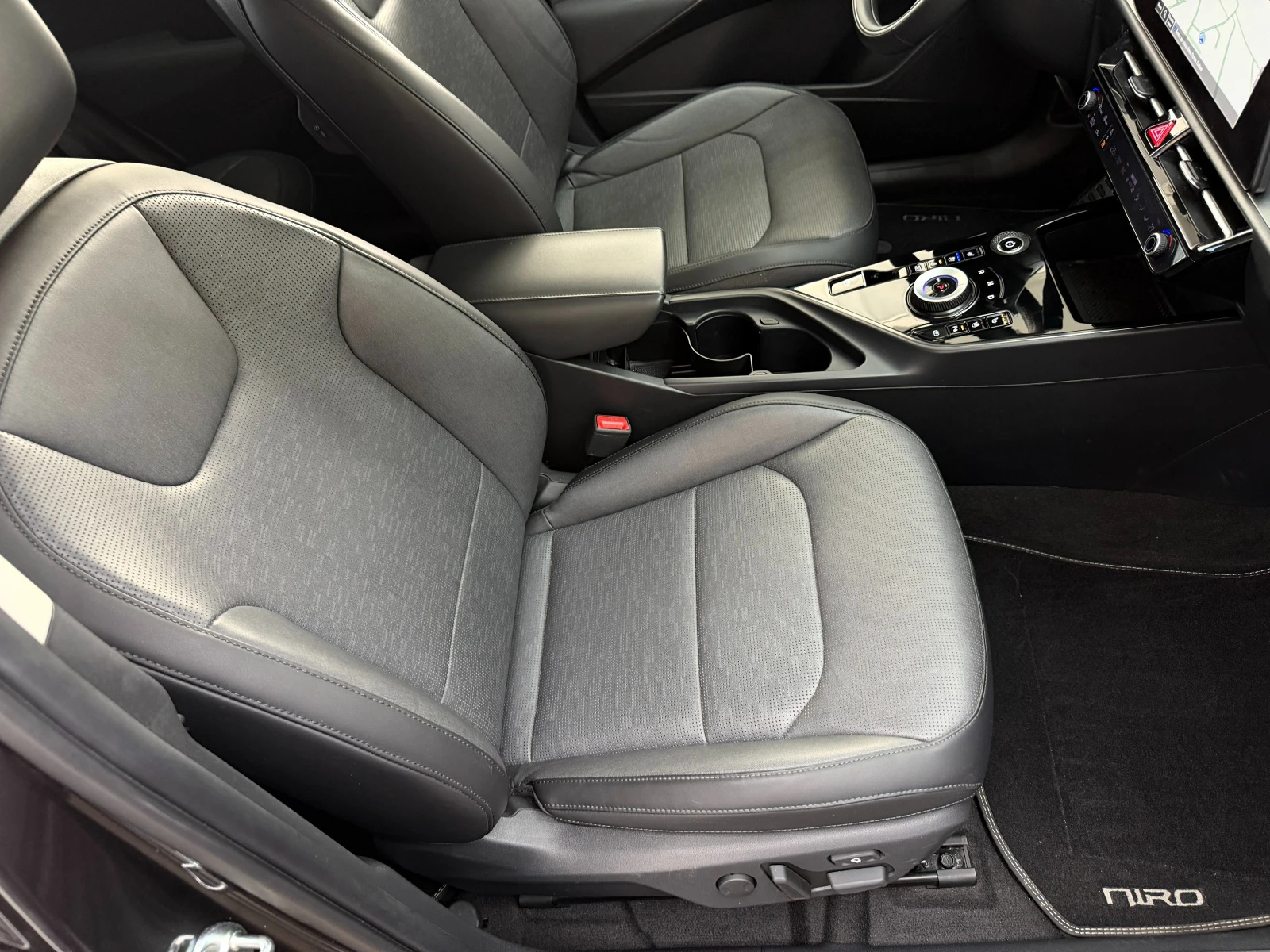 Kia Niro 204�.�.* ����� �������� ������� � ������� �������� | Mobile.bg � ����������� 12