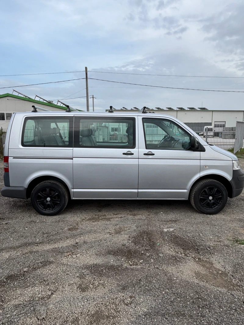 VW Caravelle 1.9, снимка 5 - Бусове и автобуси - 49624063