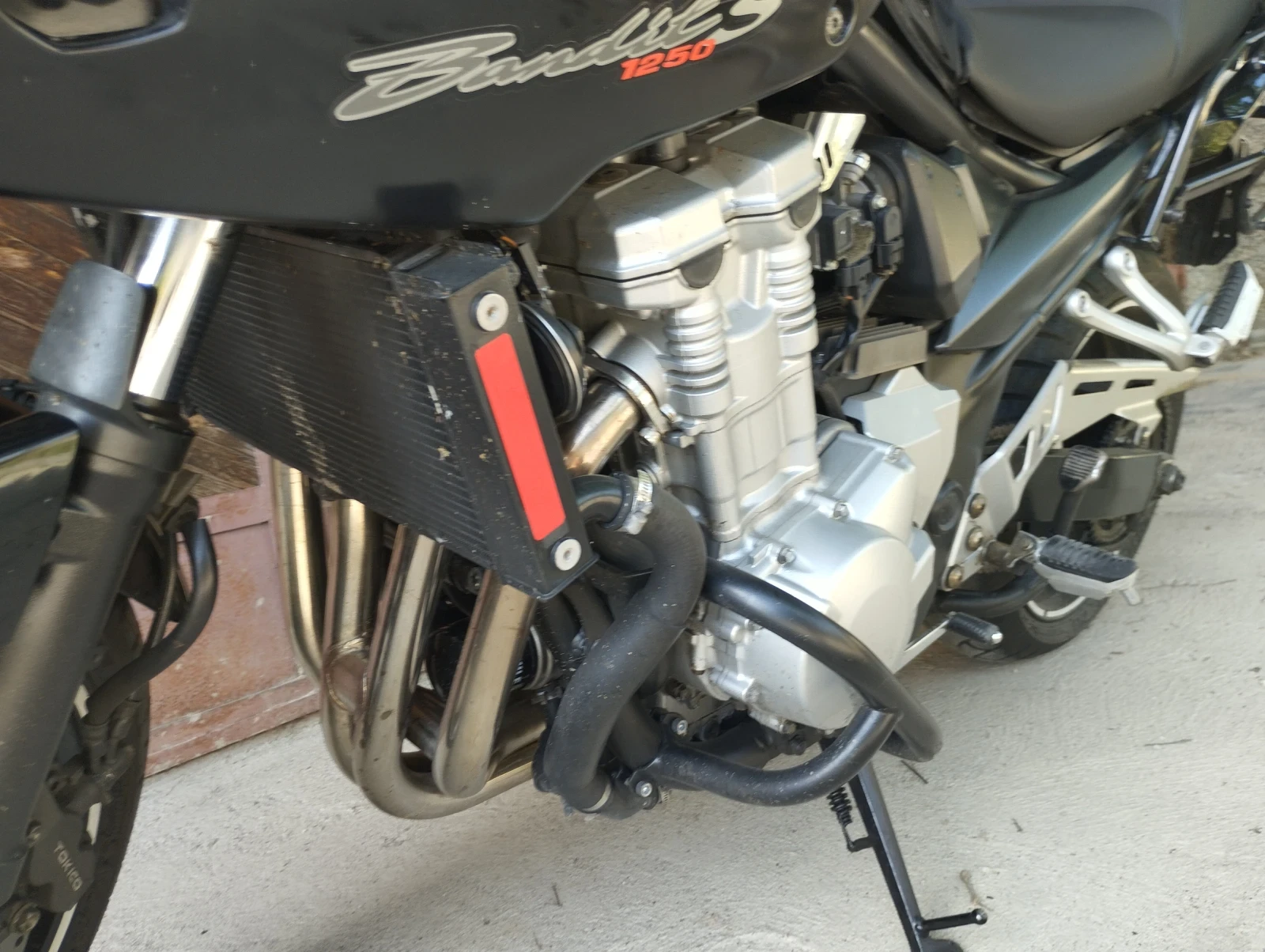Suzuki Gsx 1250i Bandit  - изображение 4