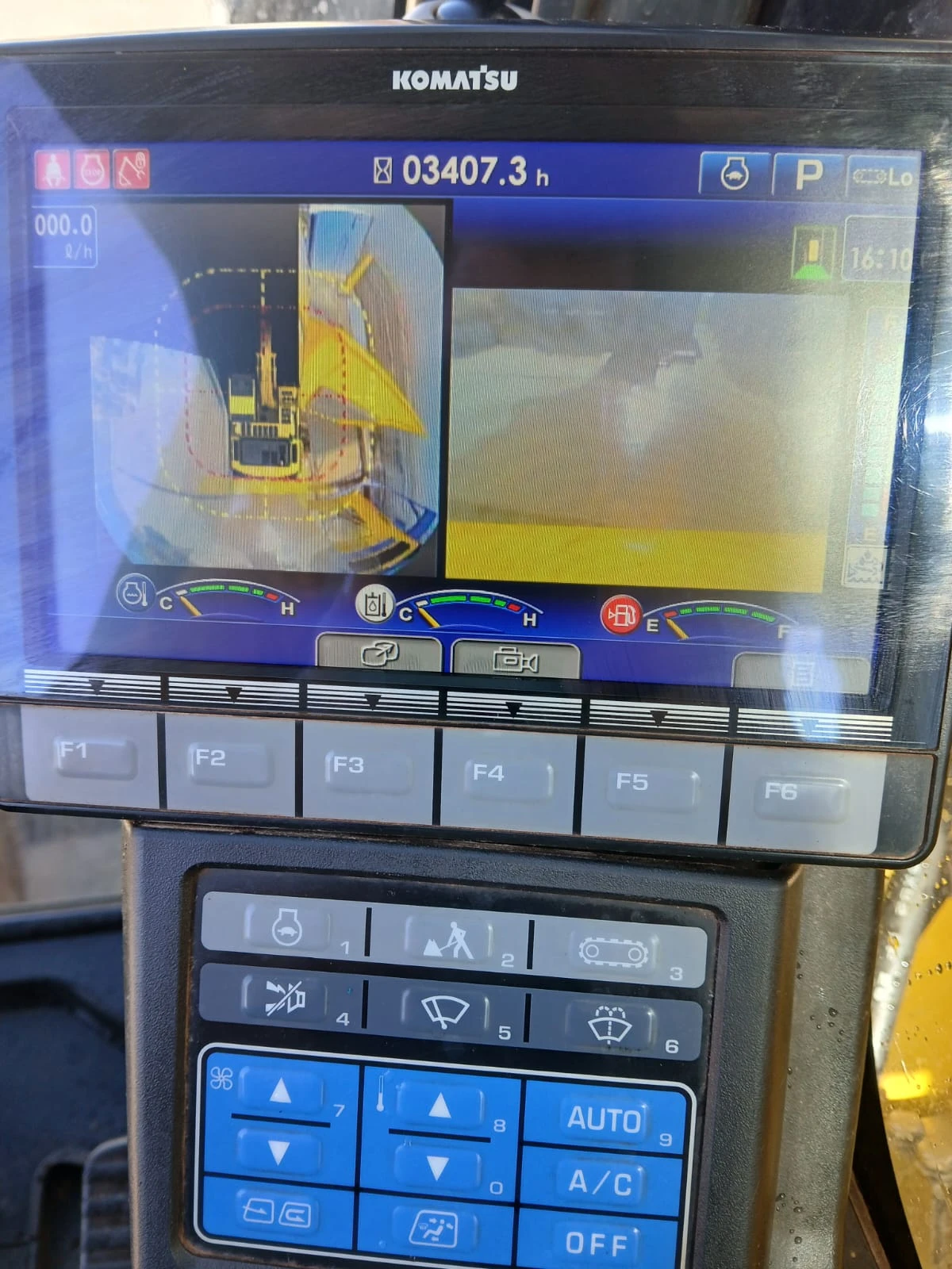 Багер Komatsu PC360, снимка 4 - Индустриална техника - 54068984