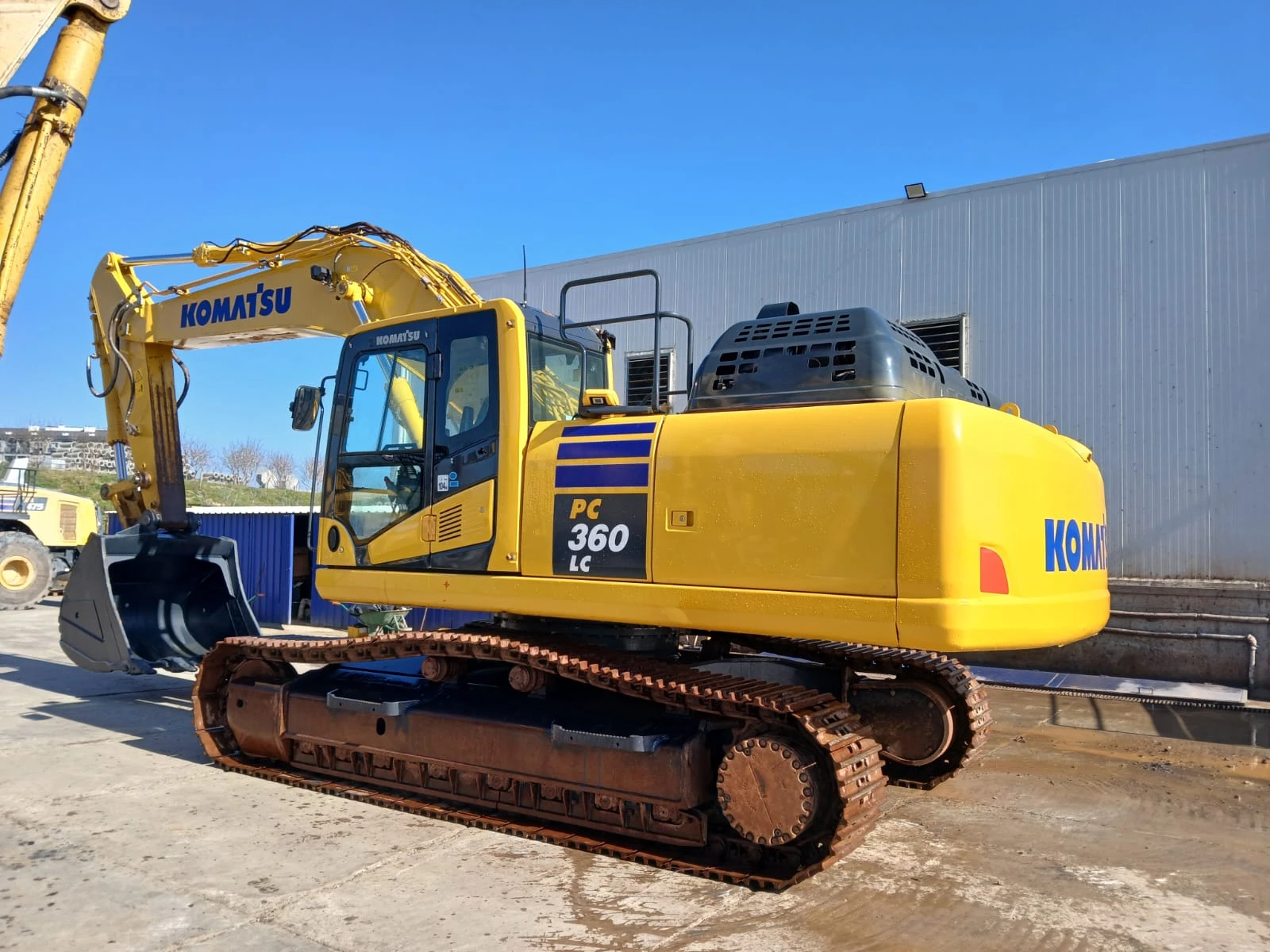 Багер Komatsu PC360 | Auto.bg — изображение 1