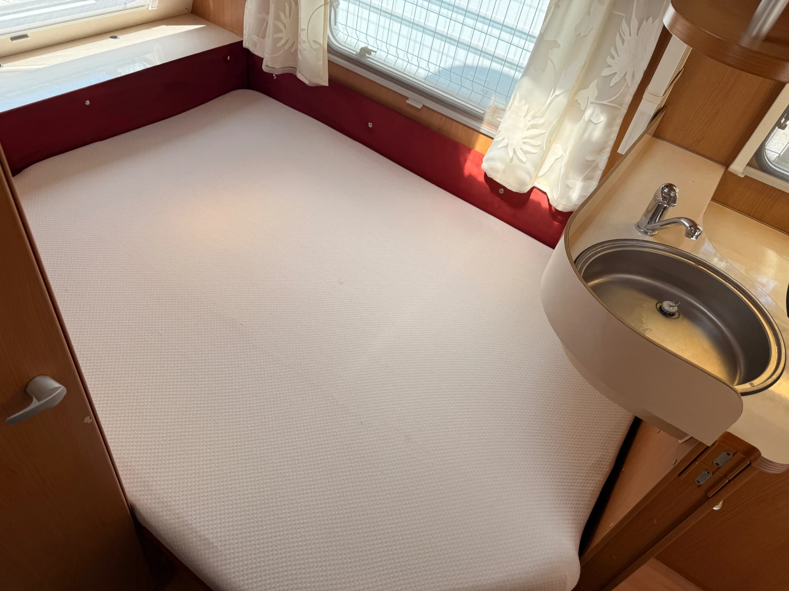 Каравана Tabbert 540 Da Vinci DM, снимка 11 - Каравани и кемпери - 55655533