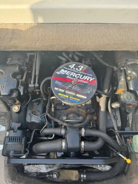 Моторна яхта Sea Ray, снимка 8