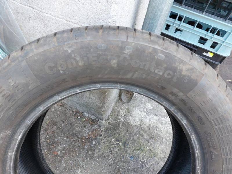 Гуми Летни 215/60R16, снимка 6 - Гуми и джанти - 36802863