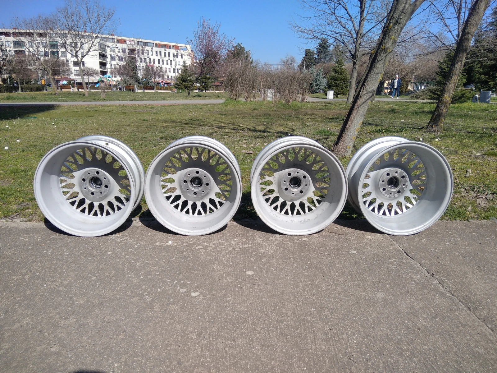 ������ �� BMW | Mobile.bg � ����������� 4