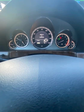 Mercedes-Benz E 500 E550 V8 4matic 7G-tronic, AMG optic, M273 мотор, снимка 12