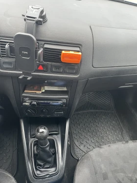 VW Golf 1.9 TDI, 110 к. с. , снимка 13