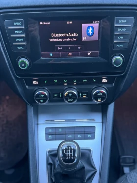 Skoda Octavia KEYLESS GO  FULL ГЕРМАНИЯ ! , снимка 10