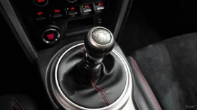 Toyota GT86 MANUAL* ENKEI* КАМЕРА* ПОДГРЕВ* АЛКАНТАРА* , снимка 9