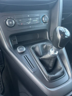 Ford Focus 1.5 tdci, снимка 13